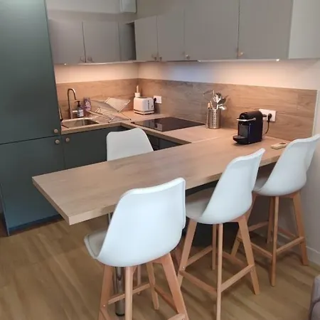 Petit Cocon Sur Les Hauteurs Apartment